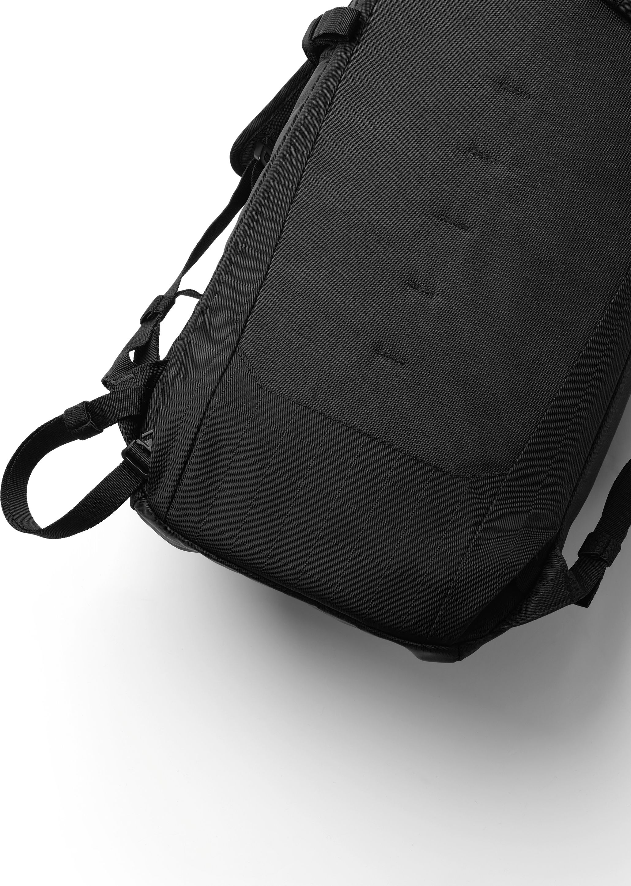 Db Backcountry Backpack 20L Black Out | Buy Db Backcountry